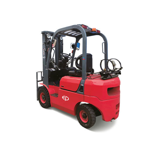 Бензиновый вилочный погрузчик EP CDQD15T8 1500 кг